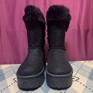 Glaze Black Sparkle Winter Boots
